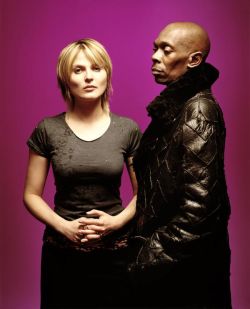 Faithless Live