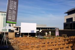 Outdoor Rooftop Cinema - The Naked Gun - From the Files of Police Squad! (1988)