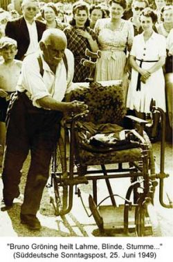 Cardiff - Free Showing - On the tracks of the 