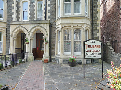 Joleans Guest House